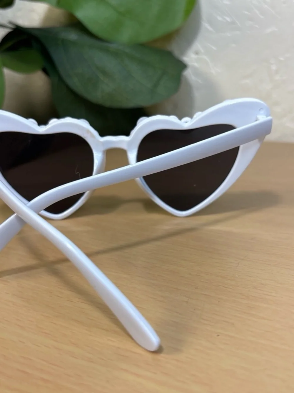 White bride to be heart sunglasses